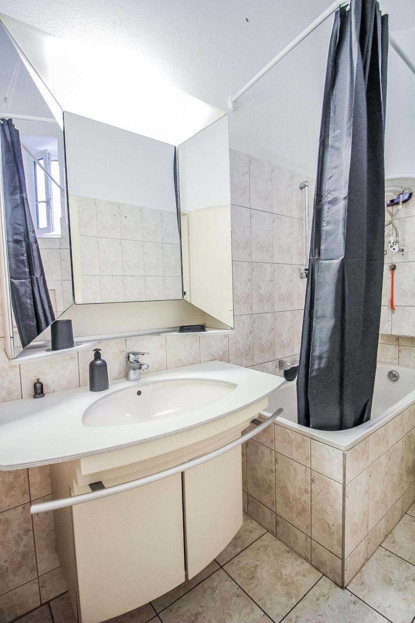 Comfortable Accommodations In The Alterlaa Area Lv5 فيينا المظهر الخارجي الصورة